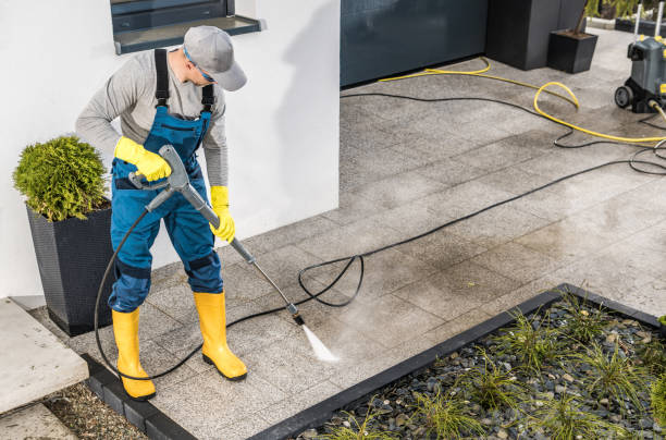 Best Commercial Building Pressure Washing  in Gladeview, FL